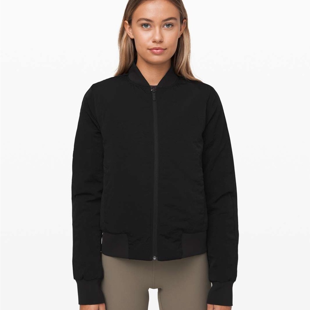 Lululemon Non-Stop Bomber Reversible
Black